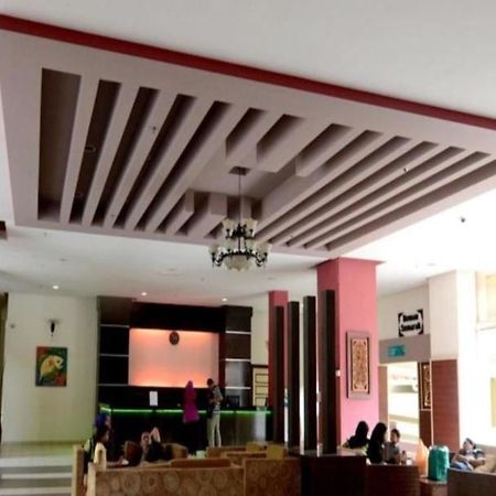 Puteri Beach Resort Port Dickson Eksteriør billede