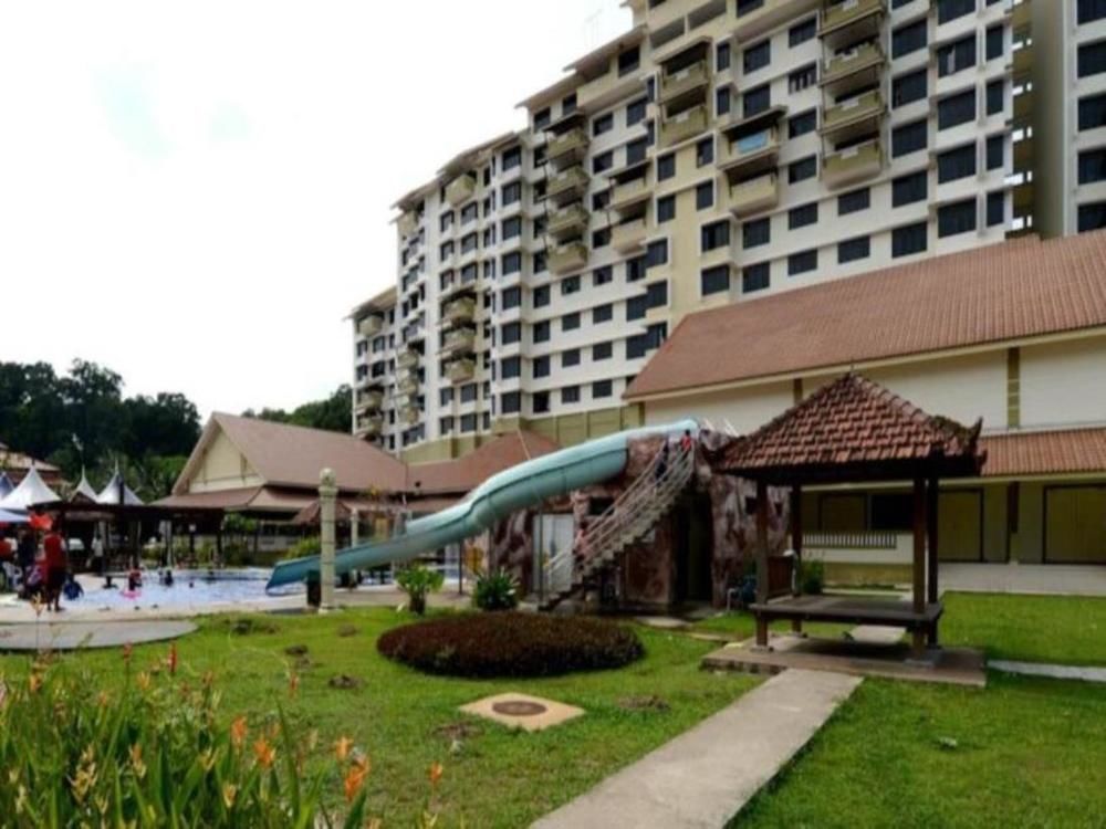 Puteri Beach Resort Port Dickson Eksteriør billede